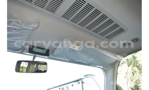 Nunua Imported Toyota Coaster White Gari ndani ya Import - Dubai nchini Malawi Nunua Imported Toyota Coaster White Gari ndani ya Import - Dubai nchini Malawi