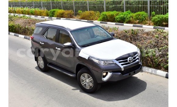 Nunua Imported Toyota Fortuner Other Gari ndani ya Import - Dubai nchini Malawi Nunua Imported Toyota Fortuner Other Gari ndani ya Import - Dubai nchini Malawi