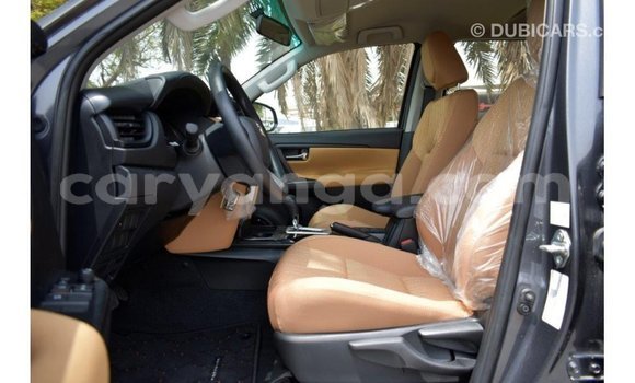 Nunua Imported Toyota Fortuner Other Gari ndani ya Import - Dubai nchini Malawi Nunua Imported Toyota Fortuner Other Gari ndani ya Import - Dubai nchini Malawi