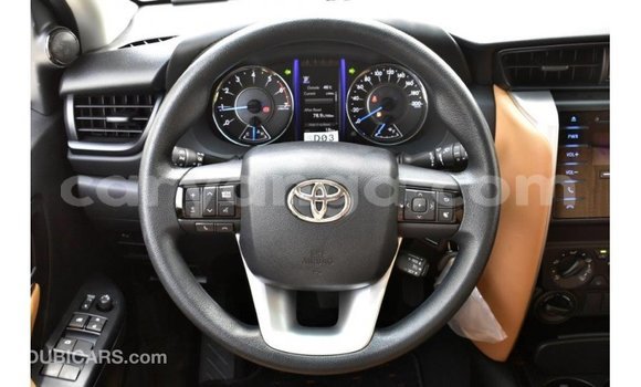 Nunua Imported Toyota Fortuner Other Gari ndani ya Import - Dubai nchini Malawi Nunua Imported Toyota Fortuner Other Gari ndani ya Import - Dubai nchini Malawi