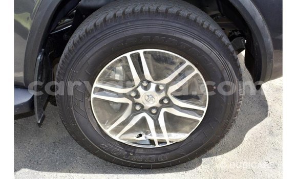 Nunua Imported Toyota Fortuner Other Gari ndani ya Import - Dubai nchini Malawi Nunua Imported Toyota Fortuner Other Gari ndani ya Import - Dubai nchini Malawi