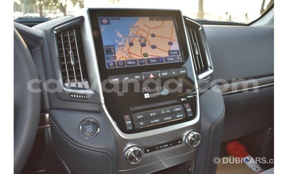 Nunua Imported Toyota Land Cruiser Black Gari ndani ya Import - Dubai nchini Malawi Nunua Imported Toyota Land Cruiser Black Gari ndani ya Import - Dubai nchini Malawi