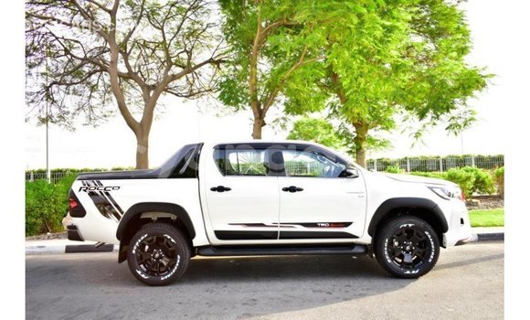 Nunua Imported Toyota Hilux White Gari ndani ya Import - Dubai nchini Malawi Nunua Imported Toyota Hilux White Gari ndani ya Import - Dubai nchini Malawi