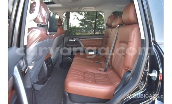 Nunua Imported Toyota Land Cruiser Black Gari ndani ya Import - Dubai nchini Malawi Nunua Imported Toyota Land Cruiser Black Gari ndani ya Import - Dubai nchini Malawi
