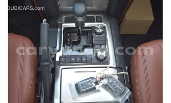 Nunua Imported Toyota Land Cruiser Black Gari ndani ya Import - Dubai nchini Malawi Nunua Imported Toyota Land Cruiser Black Gari ndani ya Import - Dubai nchini Malawi