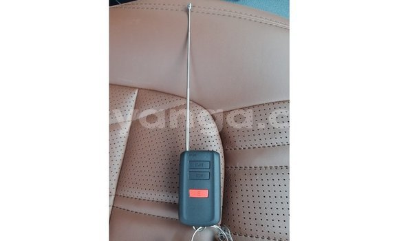 Nunua Imported Toyota Land Cruiser Black Gari ndani ya Import - Dubai nchini Malawi Nunua Imported Toyota Land Cruiser Black Gari ndani ya Import - Dubai nchini Malawi