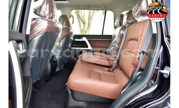 Nunua Imported Toyota Land Cruiser Black Gari ndani ya Import - Dubai nchini Malawi Nunua Imported Toyota Land Cruiser Black Gari ndani ya Import - Dubai nchini Malawi