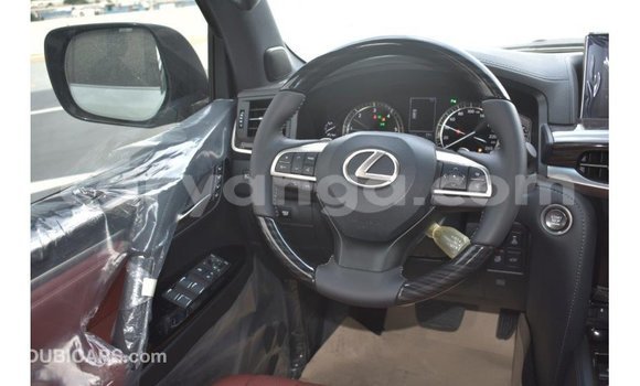 Nunua Imported Lexus LX White Gari ndani ya Import - Dubai nchini Malawi Nunua Imported Lexus LX White Gari ndani ya Import - Dubai nchini Malawi