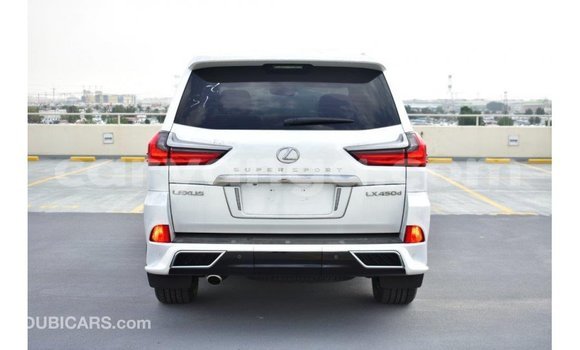 Nunua Imported Lexus LX White Gari ndani ya Import - Dubai nchini Malawi Nunua Imported Lexus LX White Gari ndani ya Import - Dubai nchini Malawi
