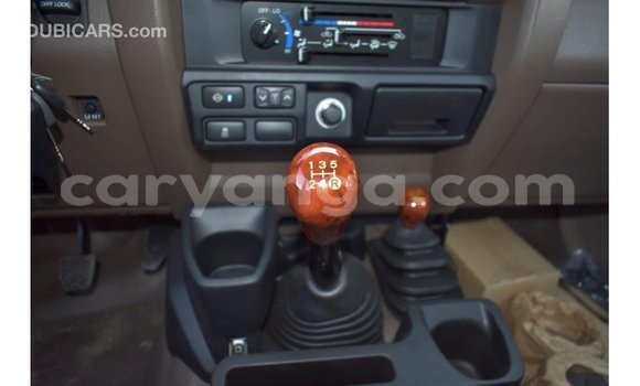 Nunua Imported Toyota Land Cruiser Beige Gari ndani ya Import - Dubai nchini Malawi Nunua Imported Toyota Land Cruiser Beige Gari ndani ya Import - Dubai nchini Malawi