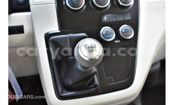 Nunua Imported Toyota Hiace White Gari ndani ya Import - Dubai nchini Malawi Nunua Imported Toyota Hiace White Gari ndani ya Import - Dubai nchini Malawi