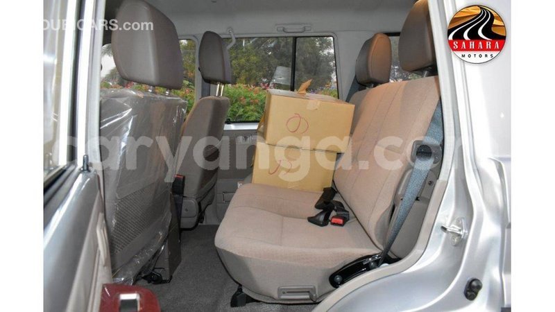 Big with watermark toyota land cruiser malawi import dubai 6764