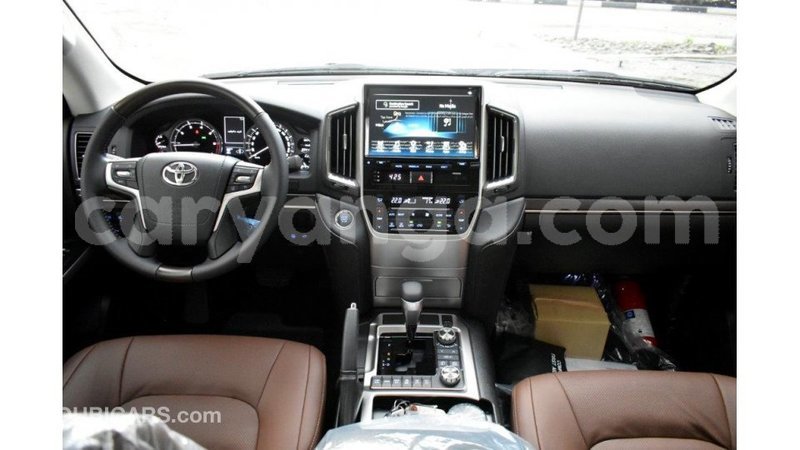 Big with watermark toyota land cruiser malawi import dubai 6765