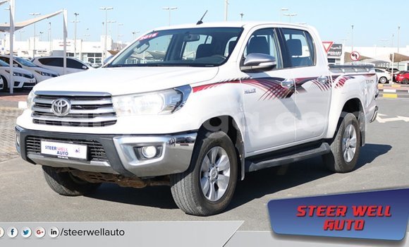Acheter Import Voiture Toyota Hilux Blanc à Import - Dubai, Malawi Acheter Import Voiture Toyota Hilux Blanc à Import - Dubai, Malawi