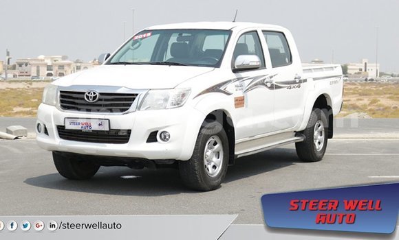Acheter Import Voiture Toyota Hilux Blanc à Import - Dubai, Malawi Acheter Import Voiture Toyota Hilux Blanc à Import - Dubai, Malawi