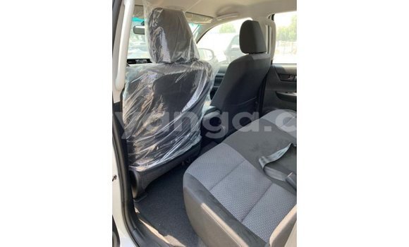 Buy Import Toyota Hilux White Car in Import - Dubai in Malawi Buy Import Toyota Hilux White Car in Import - Dubai in Malawi