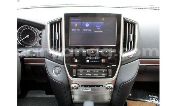 Acheter Import Voiture Toyota Land Cruiser Noir à Import - Dubai, Malawi Acheter Import Voiture Toyota Land Cruiser Noir à Import - Dubai, Malawi