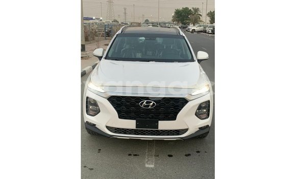 Buy Import Hyundai Santa Fe White Car in Import - Dubai in Malawi Buy Import Hyundai Santa Fe White Car in Import - Dubai in Malawi