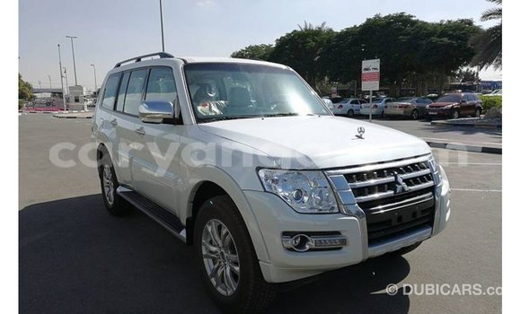 Buy Import Mitsubishi Pajero White Car in Import - Dubai in Malawi Buy Import Mitsubishi Pajero White Car in Import - Dubai in Malawi