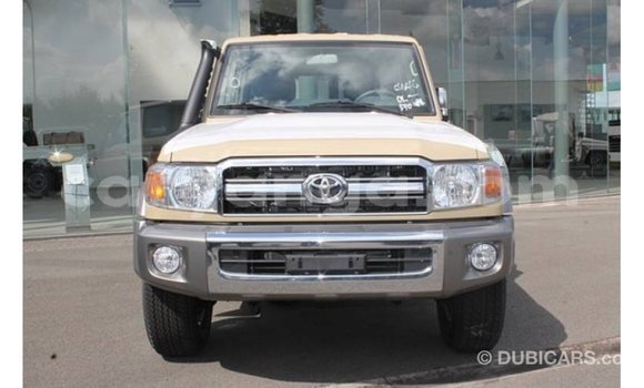 Buy Import Toyota Land Cruiser Beige Car in Import - Dubai in Malawi Buy Import Toyota Land Cruiser Beige Car in Import - Dubai in Malawi