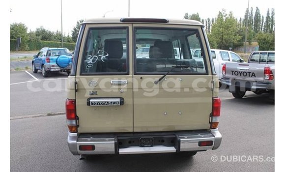 Buy Import Toyota Land Cruiser Beige Car in Import - Dubai in Malawi Buy Import Toyota Land Cruiser Beige Car in Import - Dubai in Malawi
