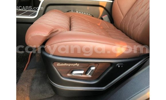 Acheter Import Voiture Toyota Land Cruiser Noir à Import - Dubai, Malawi Acheter Import Voiture Toyota Land Cruiser Noir à Import - Dubai, Malawi