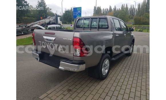 Buy Import Toyota Hilux Brown Car in Import - Dubai in Malawi Buy Import Toyota Hilux Brown Car in Import - Dubai in Malawi