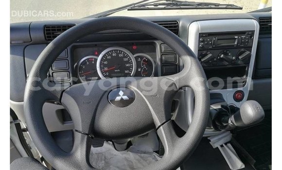 Buy Import Mitsubishi Canter White Car in Import - Dubai in Malawi Buy Import Mitsubishi Canter White Car in Import - Dubai in Malawi