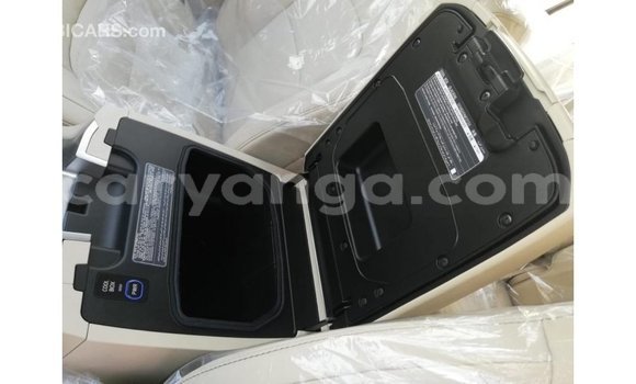 Buy Import Toyota Land Cruiser White Car in Import - Dubai in Malawi Buy Import Toyota Land Cruiser White Car in Import - Dubai in Malawi