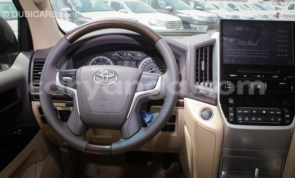 Buy Import Toyota Land Cruiser Black Car in Import - Dubai in Malawi Buy Import Toyota Land Cruiser Black Car in Import - Dubai in Malawi