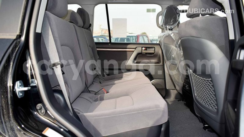 Big with watermark toyota land cruiser malawi import dubai 6823