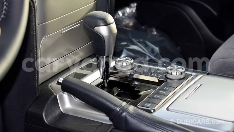 Big with watermark toyota land cruiser malawi import dubai 6823