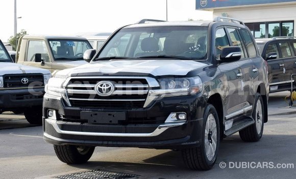 Buy Import Toyota Land Cruiser Black Car in Import - Dubai in Malawi Buy Import Toyota Land Cruiser Black Car in Import - Dubai in Malawi