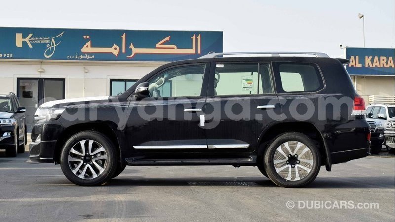 Big with watermark toyota land cruiser malawi import dubai 6827