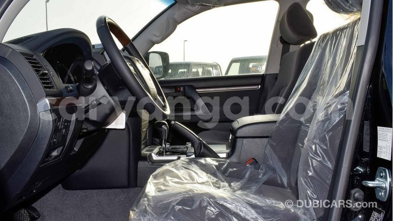 Big with watermark toyota land cruiser malawi import dubai 6827