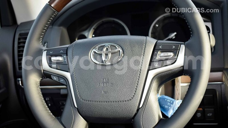 Big with watermark toyota land cruiser malawi import dubai 6827