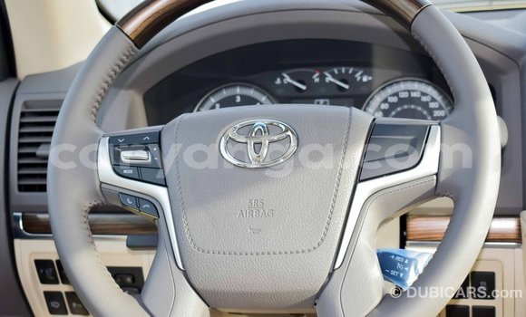 Nunua Imported Toyota Land Cruiser White Gari ndani ya Import - Dubai nchini Malawi Nunua Imported Toyota Land Cruiser White Gari ndani ya Import - Dubai nchini Malawi