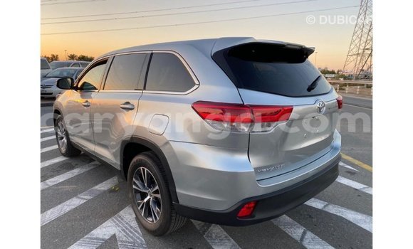 Buy Import Toyota Highlander Other Car in Import - Dubai in Malawi Buy Import Toyota Highlander Other Car in Import - Dubai in Malawi