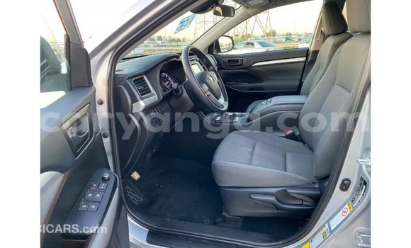 Buy Import Toyota Highlander Other Car in Import - Dubai in Malawi Buy Import Toyota Highlander Other Car in Import - Dubai in Malawi