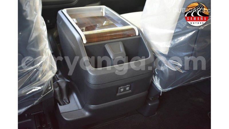 Big with watermark toyota granvia malawi import dubai 6836