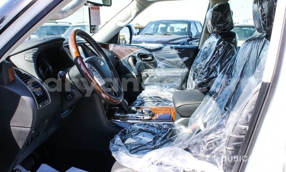 Buy Import Infiniti Q White Car in Import - Dubai in Malawi Buy Import Infiniti Q White Car in Import - Dubai in Malawi