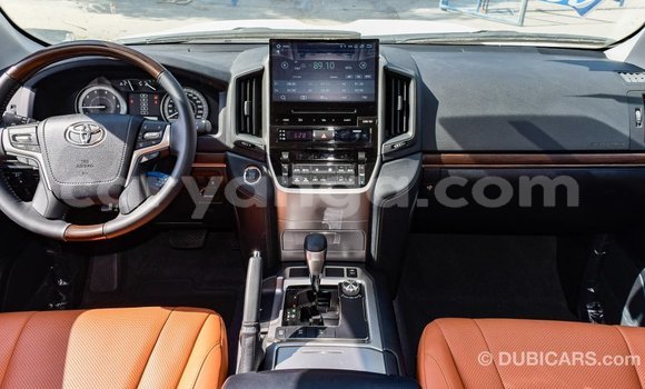 Buy Import Toyota Land Cruiser White Car in Import - Dubai in Malawi Buy Import Toyota Land Cruiser White Car in Import - Dubai in Malawi