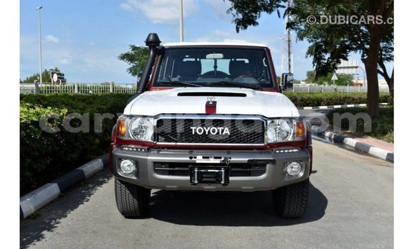 Nunua Imported Toyota Land Cruiser Red Gari ndani ya Import - Dubai nchini Malawi Nunua Imported Toyota Land Cruiser Red Gari ndani ya Import - Dubai nchini Malawi