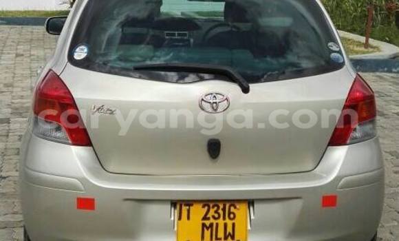 Buy Used Toyota Vitz Silver Car in Limbe in Malawi Buy Used Toyota Vitz Silver Car in Limbe in Malawi