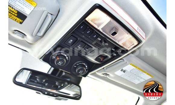 Nunua Imported Toyota Fielder White Gari ndani ya Import - Dubai nchini Malawi Nunua Imported Toyota Fielder White Gari ndani ya Import - Dubai nchini Malawi