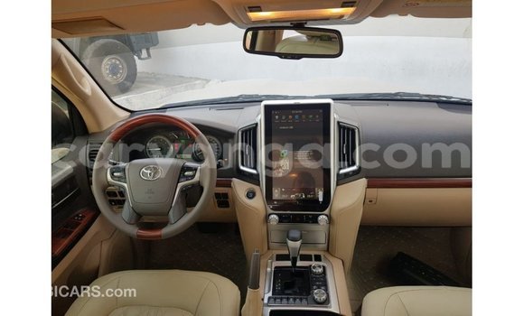 Acheter Import Voiture Toyota Land Cruiser Autre à Import - Dubai, Malawi Acheter Import Voiture Toyota Land Cruiser Autre à Import - Dubai, Malawi