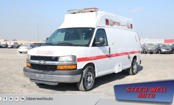 Buy Import Chevrolet Express White Car in Import - Dubai in Malawi