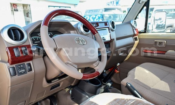 Buy Import Toyota Land Cruiser Beige Car in Import - Dubai in Malawi Buy Import Toyota Land Cruiser Beige Car in Import - Dubai in Malawi