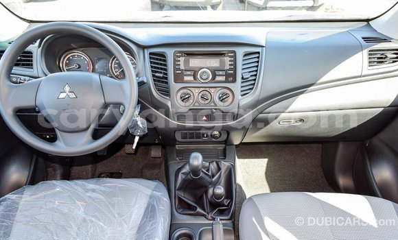 Nunua Imported Mitsubishi L200 White Gari ndani ya Import - Dubai nchini Malawi Nunua Imported Mitsubishi L200 White Gari ndani ya Import - Dubai nchini Malawi