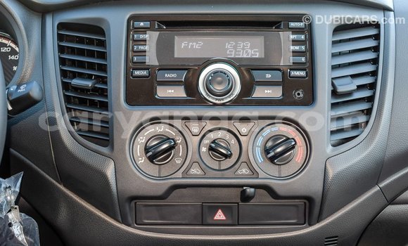 Nunua Imported Mitsubishi L200 White Gari ndani ya Import - Dubai nchini Malawi Nunua Imported Mitsubishi L200 White Gari ndani ya Import - Dubai nchini Malawi